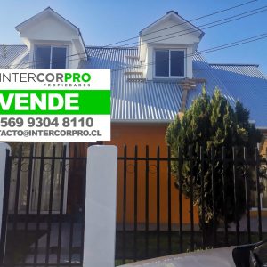 Se vende casa esquina en Calle Bombero Garrido