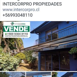 Se vende céntrica casa en calle Argomedo