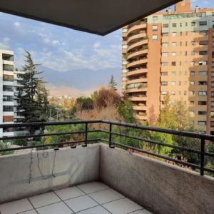 Se vende departamento en Las Condes, Región Metropolitana.