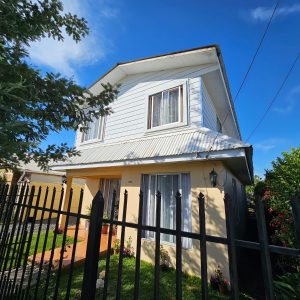 SE VENDE CASA EN SECTOR LOS NICHES, CURICÓ.